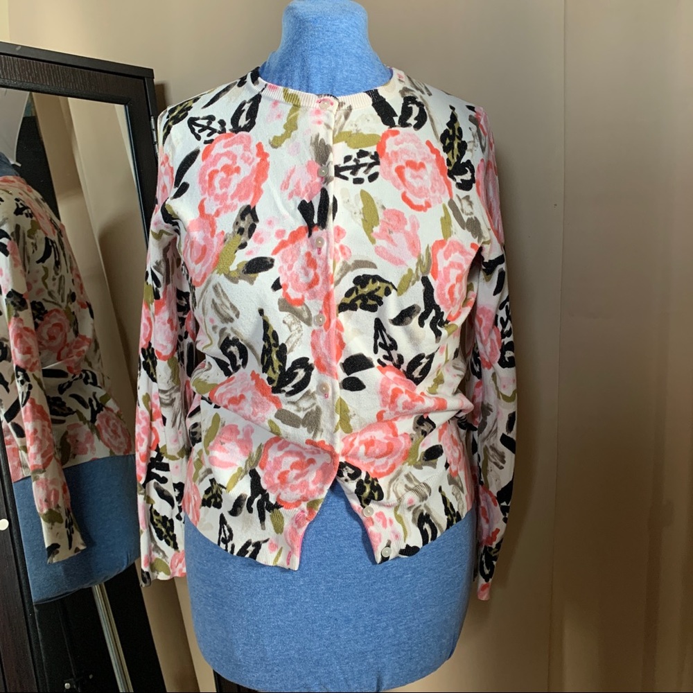 White Cardigan Sweater With Pink Rose Pattern